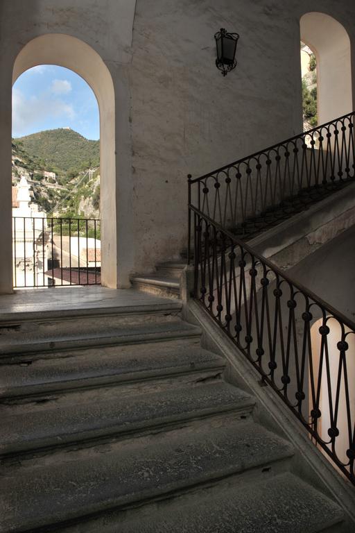 La Tuga - Ravello Accommodation 米诺利 外观 照片